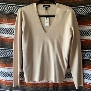 Express NWT sweater soft nude color